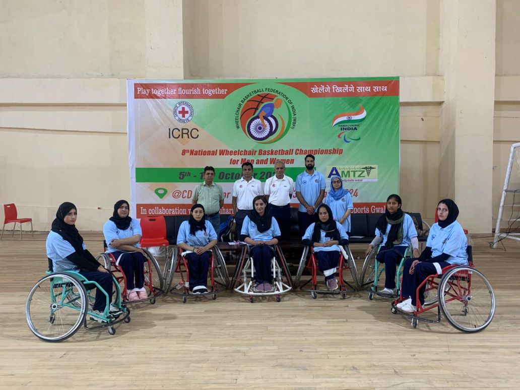 J&K womens wheelchair baskeball team